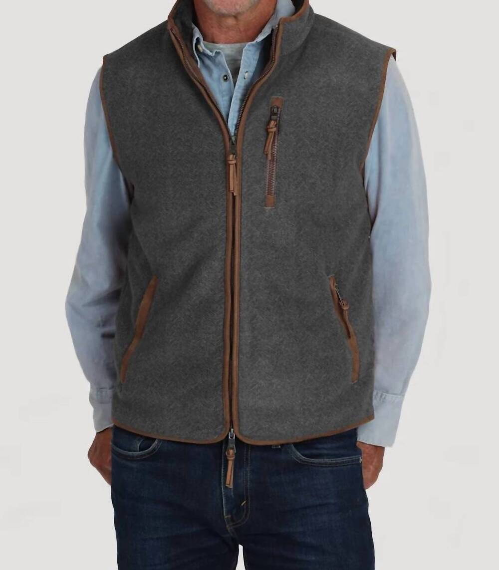 NEW TRUE GRIT hergbone fleece vest in black